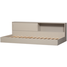 Laden Sie das Bild in den Galerie-Viewer, CARTER BED PINE DUST 90x200CM [fsc]