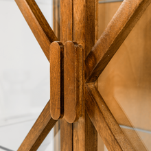 Laden Sie das Bild in den Galerie-Viewer, KELLA 2-DOORS CABINET MANGO WOOD NATURAL