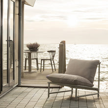 Laden Sie das Bild in den Galerie-Viewer, ELVO GARDEN LOUNGE CHAIR ALUMINIUM SAND