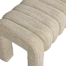 Laden Sie das Bild in den Galerie-Viewer, FREX UPHOLSTERED BENCH BOUCLE NATURAL [fsc]
