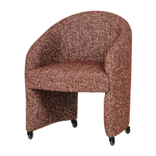 Laden Sie das Bild in den Galerie-Viewer, CORDO DINING CHAIR WITH WHEELS RUST BROWN MELANGE [fsc]