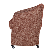 Laden Sie das Bild in den Galerie-Viewer, CORDO DINING CHAIR WITH WHEELS RUST BROWN MELANGE [fsc]