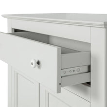 Laden Sie das Bild in den Galerie-Viewer, EVA CABINET PINE MIST [fsc]