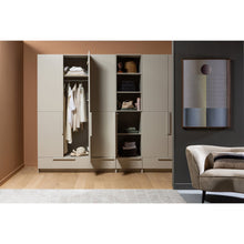Laden Sie das Bild in den Galerie-Viewer, SARA LOUNGE ARMCHAIR LEFT VELVET KHAKI