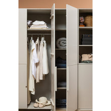 Laden Sie das Bild in den Galerie-Viewer, PURE 3 DRS WARDROBE SPLITDOOR PINE DUST [fsc]
