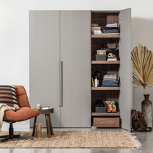Laden Sie das Bild in den Galerie-Viewer, RENS 3-DOORS WARDROBE LONG HANDLE WALNUT/PEBBLE GREY [fsc]