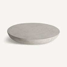 Load image into Gallery viewer, Concrete coffee table