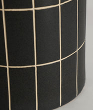 Carica l'immagine nel visualizzatore di Gallery, TANK SIDE TABLE BLACK