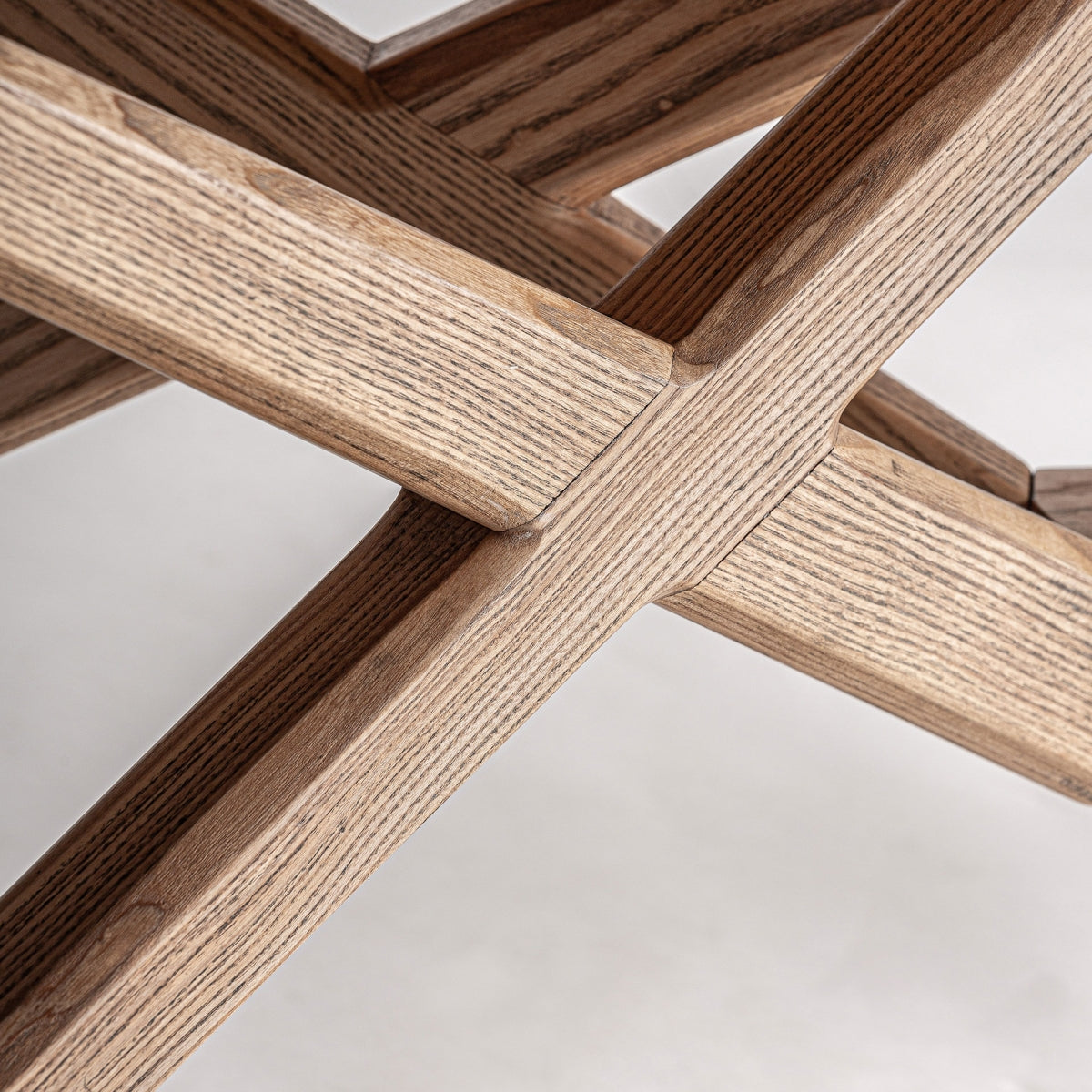 Ash wood extendable dining table