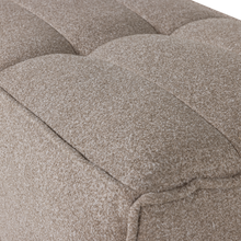 Laden Sie das Bild in den Galerie-Viewer, CLUSTER HOCKER BOUCLE KHAKI BRUIN