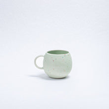 Carica l&#39;immagine nel visualizzatore di Gallery, New Party Medium Ball Mug Green 250ml