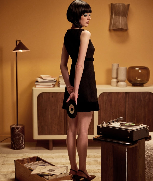 Nero Floor Lamp