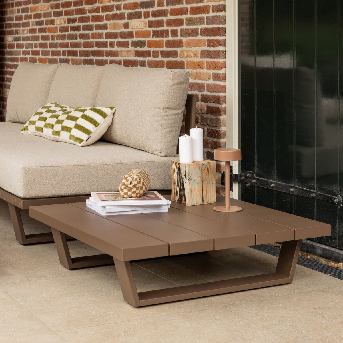 BEAR GARDEN COFFEE TABLE ALUMINIUM BROWN