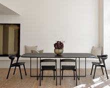 Laden Sie das Bild in den Galerie-Viewer, Arc dining table