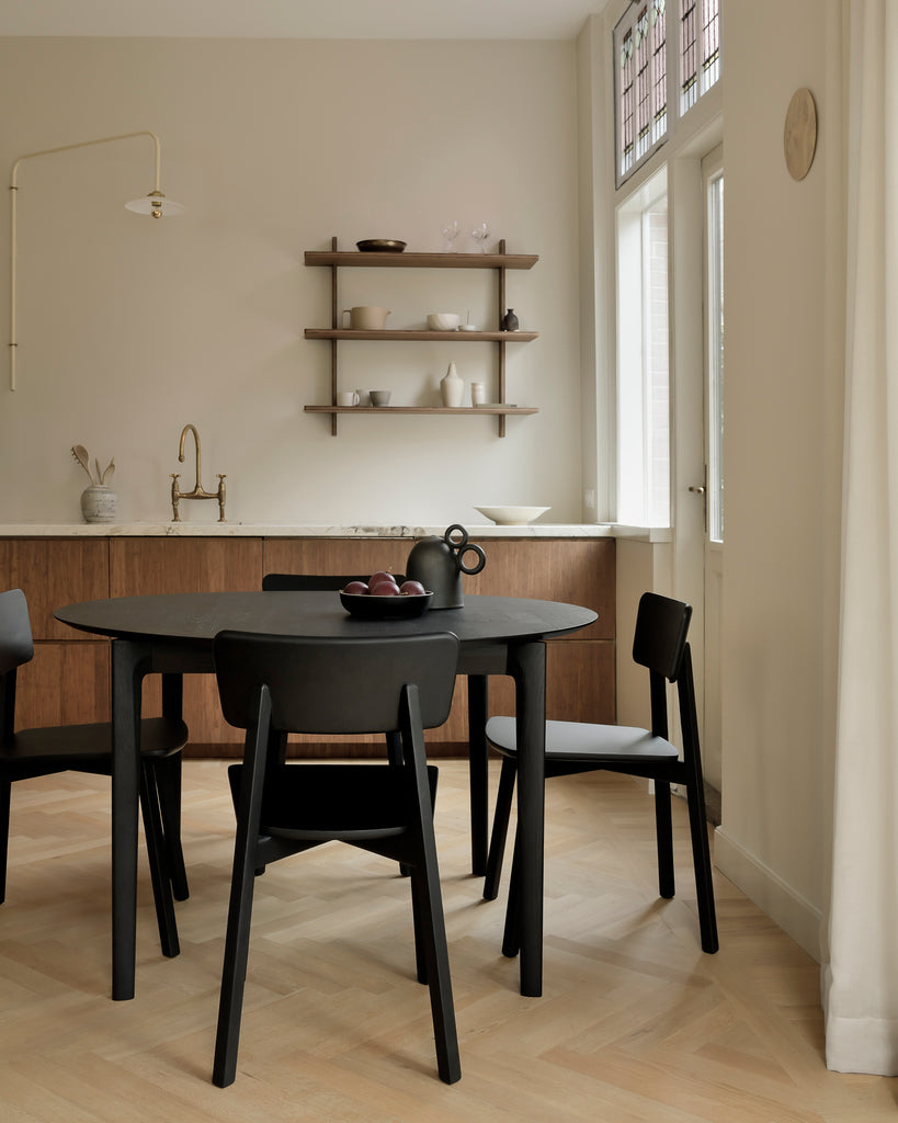 Bok extendable dining table