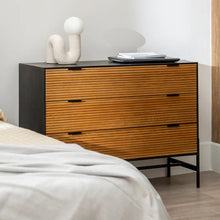 Laden Sie das Bild in den Galerie-Viewer, BLACK-NATURAL CHEST OF DRAWERS 104 X 40 X 81.50 CM