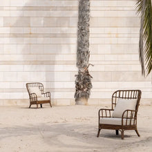 Carica l&#39;immagine nel visualizzatore di Gallery, BROWN RATTAN DECORATION ARMCHAIR 82 X 78 X 108 CM