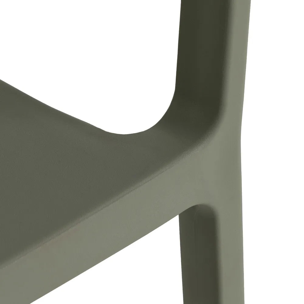 GREEN POLYPROPYLENE CHAIR 56 X 52 X 76 CM