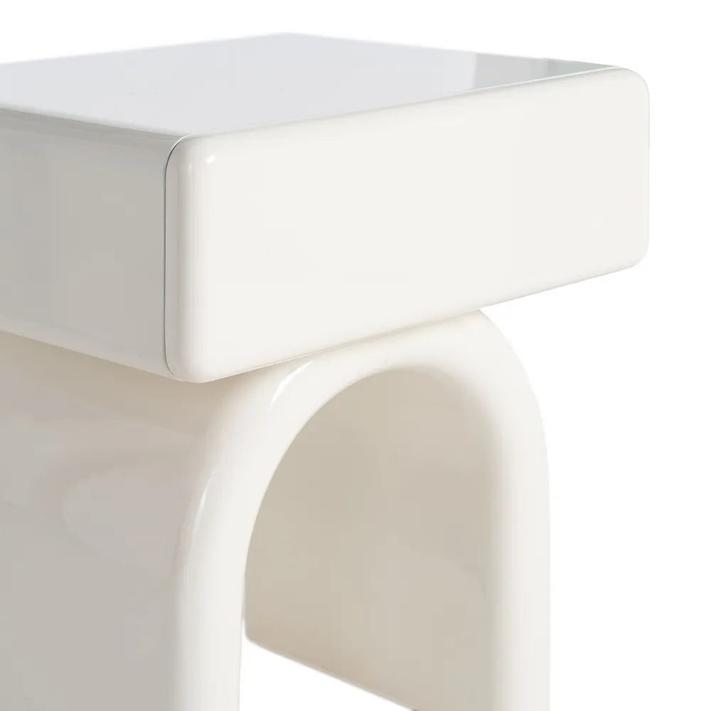 Cream lacquered MDF bedside table 50 x 40 x 57 cm