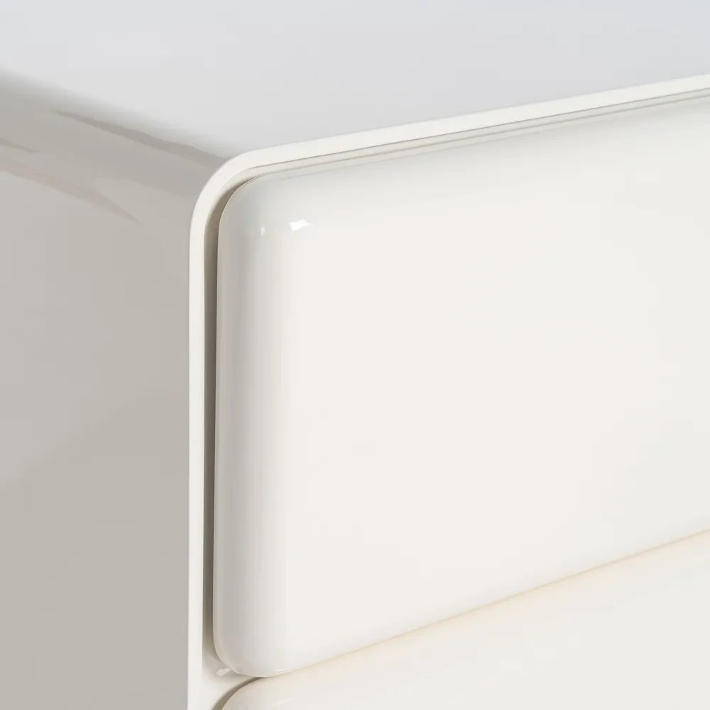 Cream lacquered MDF bedside table 56.50 x 42.50 x 56.50 cm
