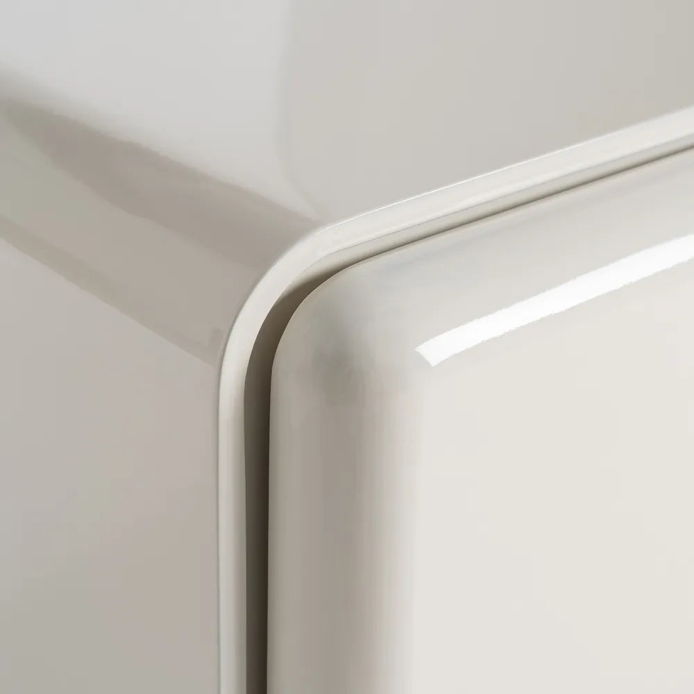 Cream lacquered MDF bedside table 56.50 x 42.50 x 56.50 cm