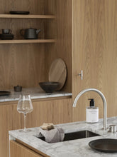 Load image into Gallery viewer, Tray -OKU- colour Oak - size M- round