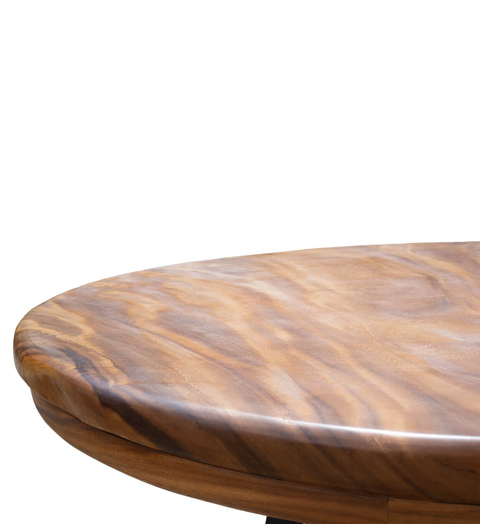 SUAR ROUND DINING TABLE
