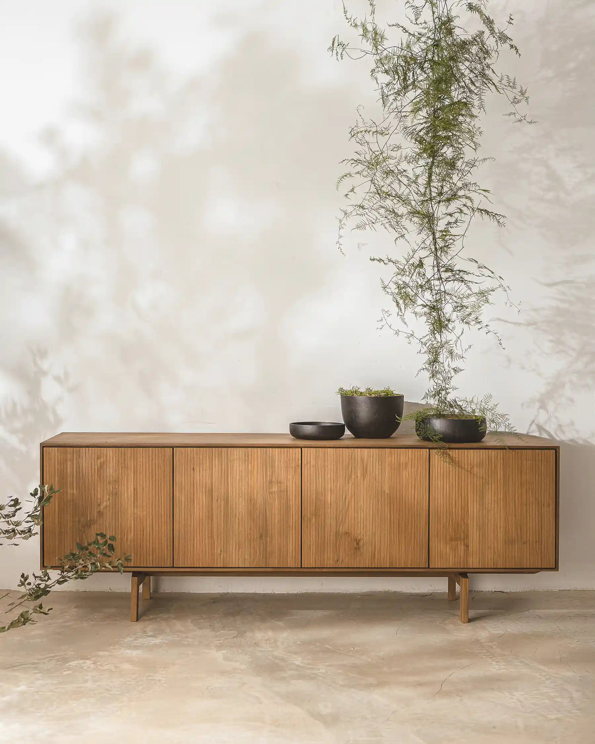 Sideboard in recycled teak wood