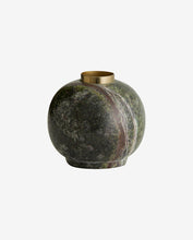 Laden Sie das Bild in den Galerie-Viewer, ULVA CANDLE HOLDER, GREEN MARBLE