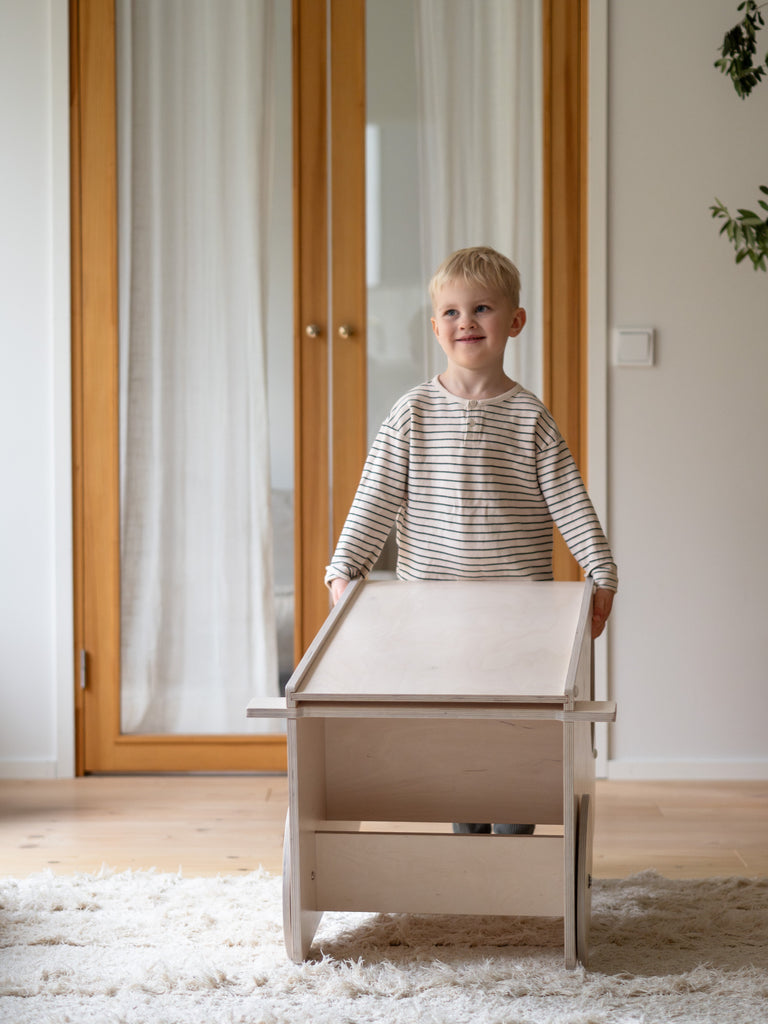 VERSO learning tower | birch