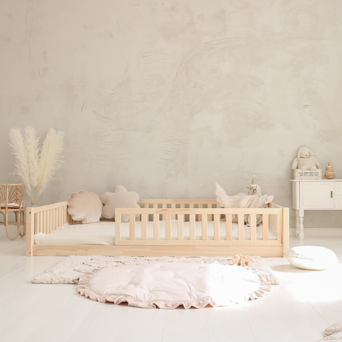 Basic Love with railing 2/3 length 200x140 natural (feet 1 cm)