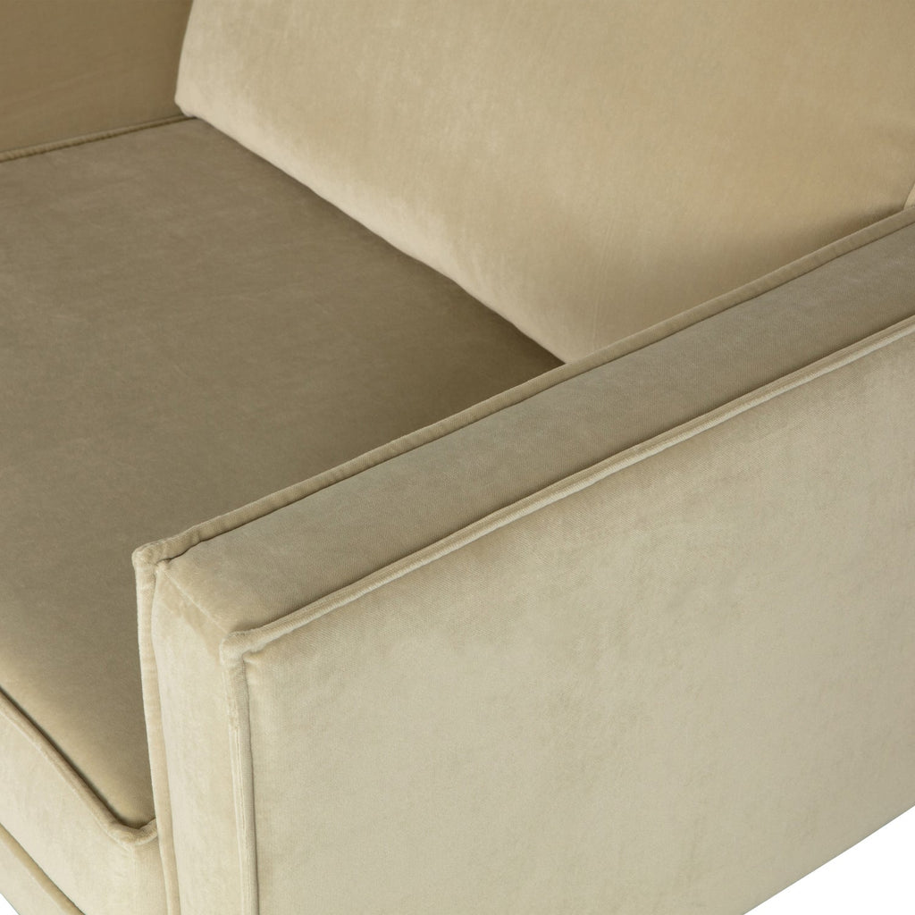 RODEO ARMCHAIR VELVET PISTACHIO