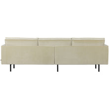 Laden Sie das Bild in den Galerie-Viewer, RODEO SOFA 3-SEATER VELVET PISTACHIO