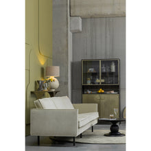 Laden Sie das Bild in den Galerie-Viewer, RODEO SOFA 3-SEATER VELVET PISTACHIO