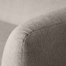 Laden Sie das Bild in den Galerie-Viewer, SLOPING 3-SEATER SOFA OFF WHITE MELANGE