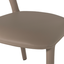 Laden Sie das Bild in den Galerie-Viewer, NOBLE DINING CHAIR LEATHERLOOK SAND