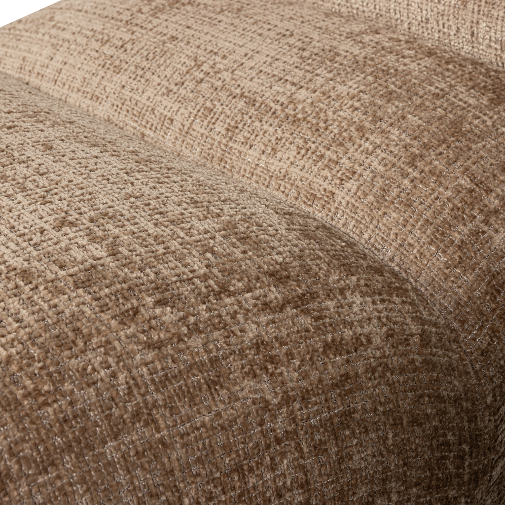 OBSERVE ARMCHAIR CLAY