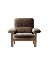 Carica l'immagine nel visualizzatore di Gallery, BRASILIA LOUNGE CHAIR, SHEEPSKIN |Made-to-order