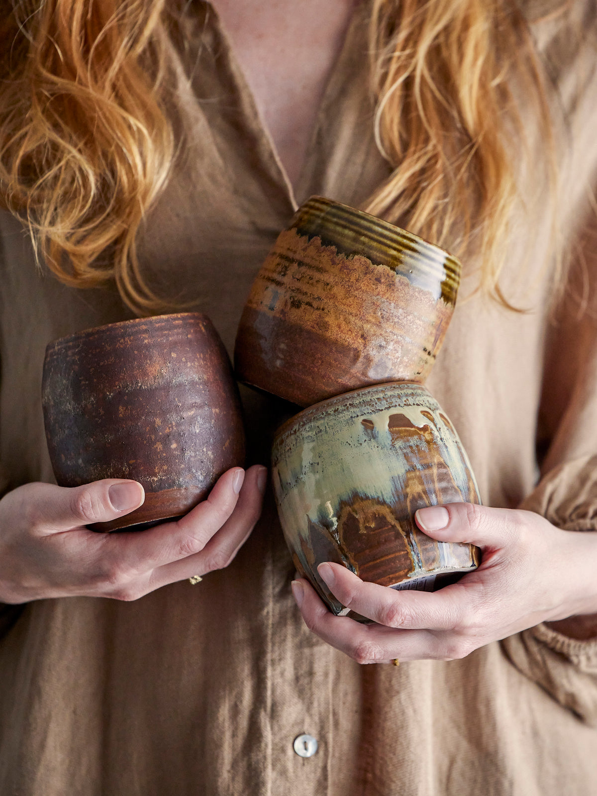 Dahlia Mug, Brown, Stoneware