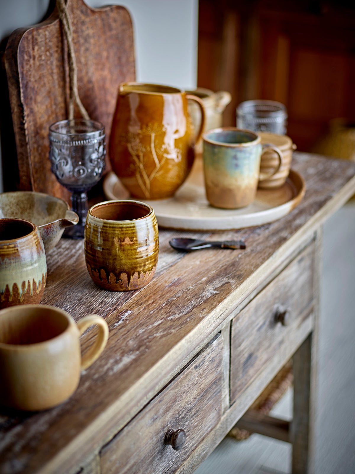 Dahlia Mug, Brown, Stoneware