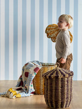 Laden Sie das Bild in den Galerie-Viewer, Cikkeline Basket w/Lid, Multi, Seagrass