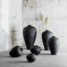 Carica l&#39;immagine nel visualizzatore di Gallery, Jar Luna Black 100 - Black