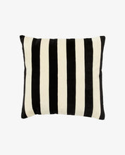 Carica l&#39;immagine nel visualizzatore di Gallery, ALHENA cushion