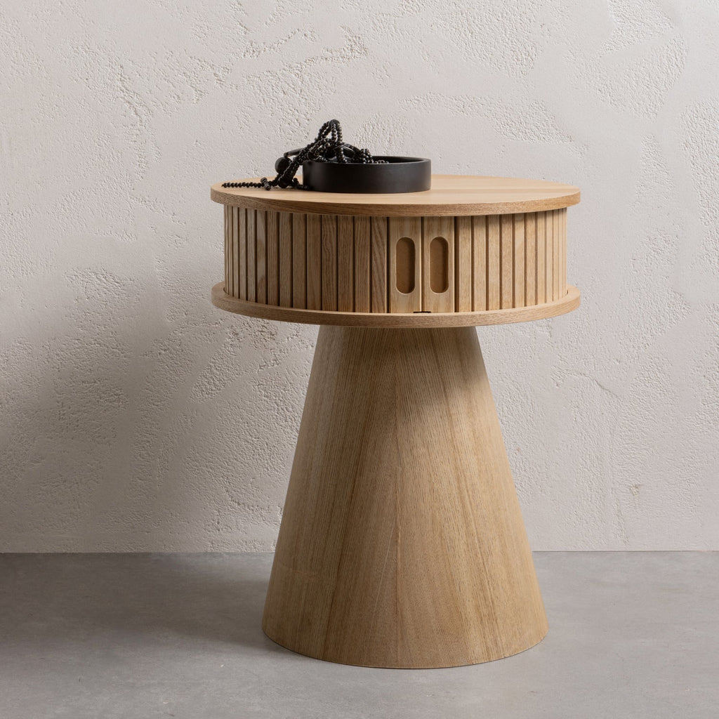 KARRI NIGHTSTAND ROUND WOOD NATURAL