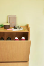 Charger l&#39;image dans la galerie, Forma Shoe Cabinet Natural