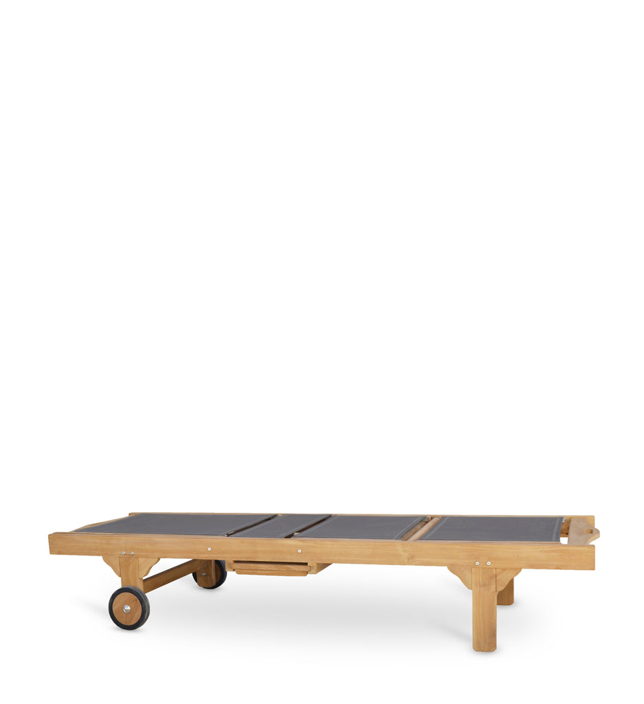 SUN LOUNGER WITH WHEELS