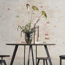 Charger l&#39;image dans la galerie, CANDLE HOLDER MINERVA - CREME TRAVERTINE