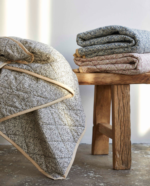 AGENA QUILT