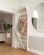Cargar imagen en el visor de la galería, AARNI wall bars | white - birch