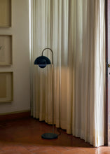 Load image into Gallery viewer, Flowerpot VP12 Verner Panton 1969